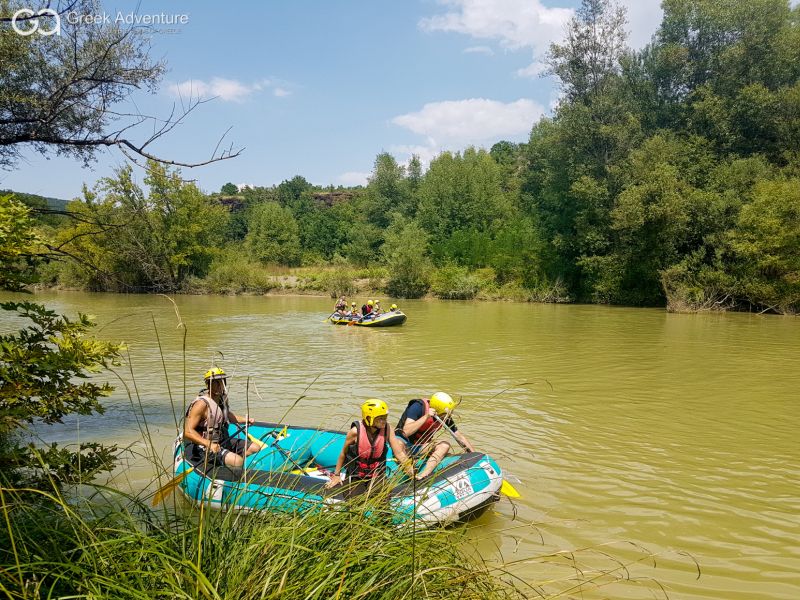 Family rafting in Aliakmonas river, Grevena 