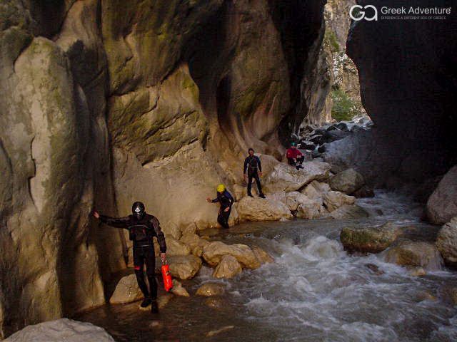 wp-content/uploads/holidays_in_greece_digital_detox_canyoning_tours_2.jpg